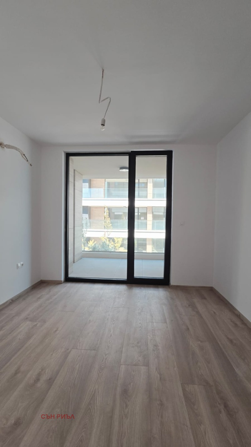 Продава  3-стаен град Варна , к.к. Св.Св. Константин и Елена , 104 кв.м | 70018809 - изображение [3]