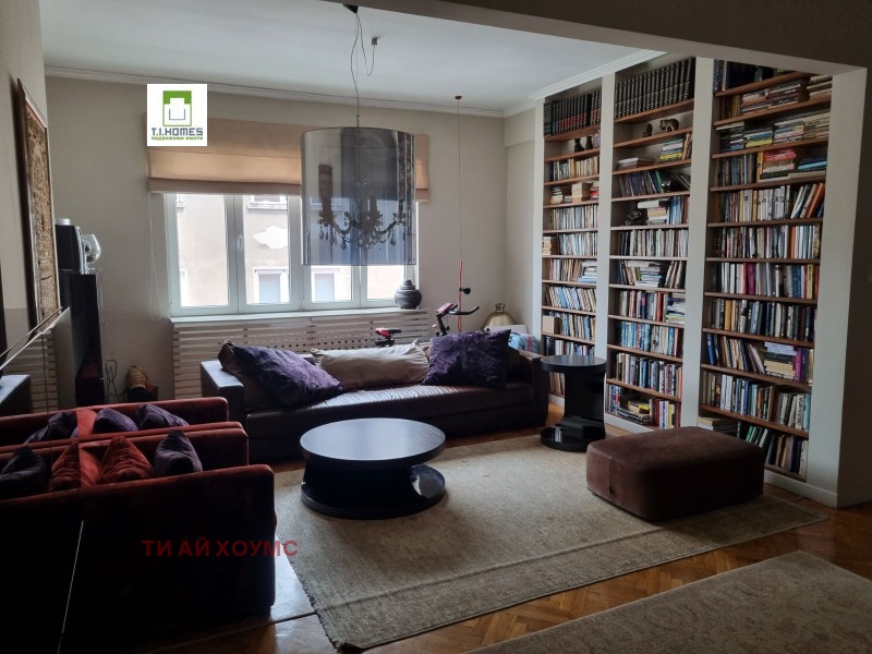 À venda  Mais de 3 quartos Sofia , Centar , 140 m² | 86684339 - imagem [3]