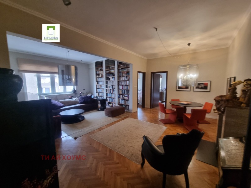 À venda  Mais de 3 quartos Sofia , Centar , 140 m² | 86684339 - imagem [6]