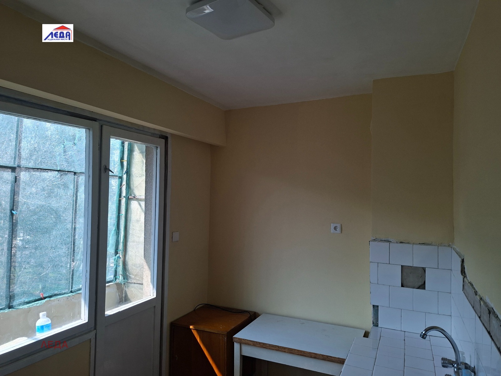 Продава 1-СТАЕН, гр. Плевен, Сторгозия, снимка 3 - Апартаменти - 53972627