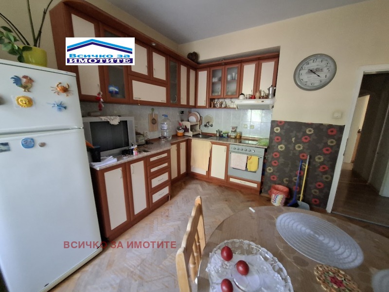 Продается  1 спальня Русе , Алеи Възраждане , 70 кв.м | 79983898