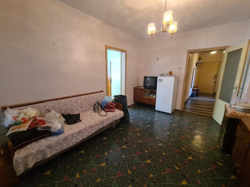 Eladó  2 hálószobás Haskovo , Ovcsarski , 79 négyzetméter | 14300460 - kép [2]