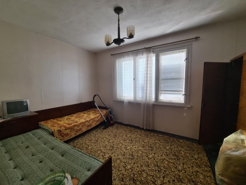 Eladó  2 hálószobás Haskovo , Ovcsarski , 79 négyzetméter | 14300460 - kép [3]