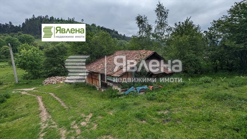 Till salu  Komplott region Sofia , Koprivstjica , 697 kvm | 91358601 - bild [2]