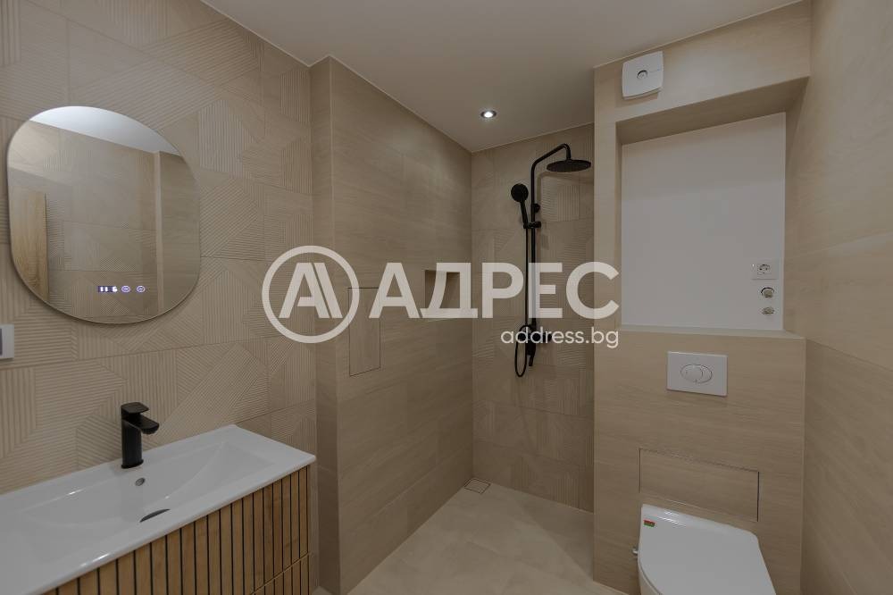 Продава МНОГОСТАЕН, гр. София, Стрелбище, снимка 3 - Апартаменти - 55142400