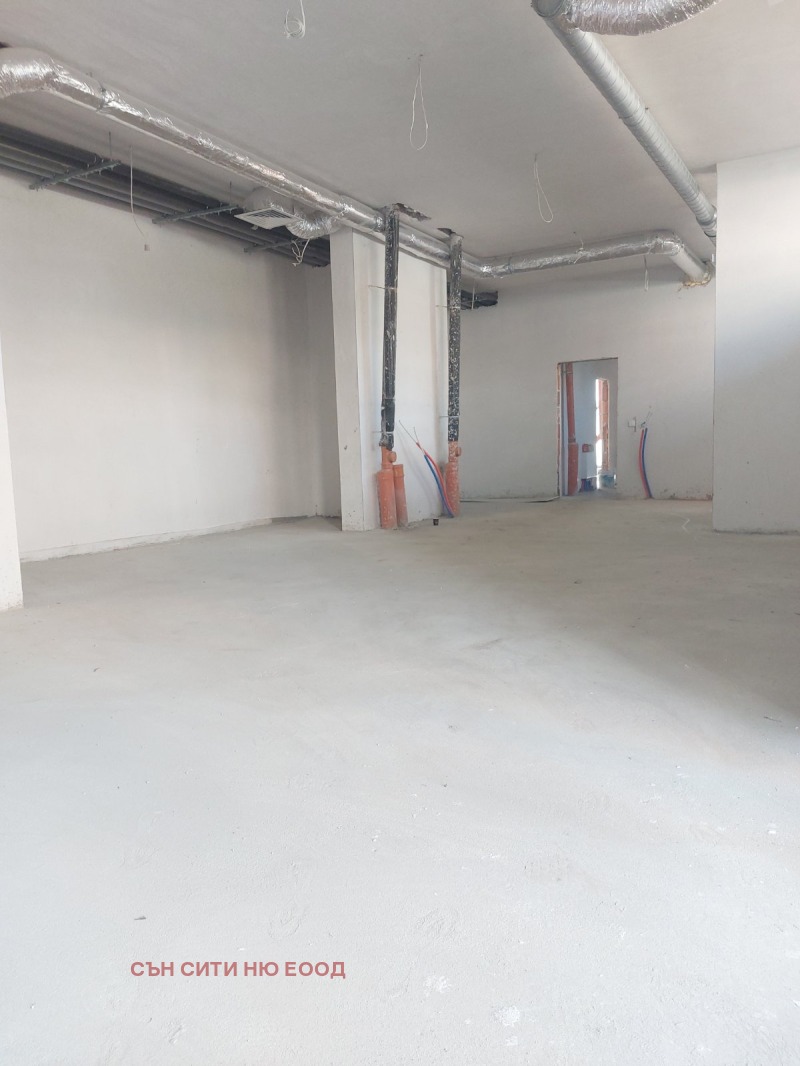 Продава ОФИС в град София, Младост 3 - 150 кв.м / 297 000 € » 580 881.51 лв., СЪН СИТИ НЮ ЕООД
