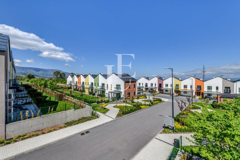 En venta  Casa Sofia , Lozen , 249 metros cuadrados | 10199959 - imagen [12]
