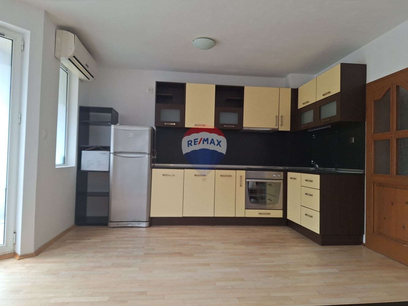 Продава 2-СТАЕН, гр. Варна, Лятно кино Тракия, снимка 4 - Апартаменти - 54551527