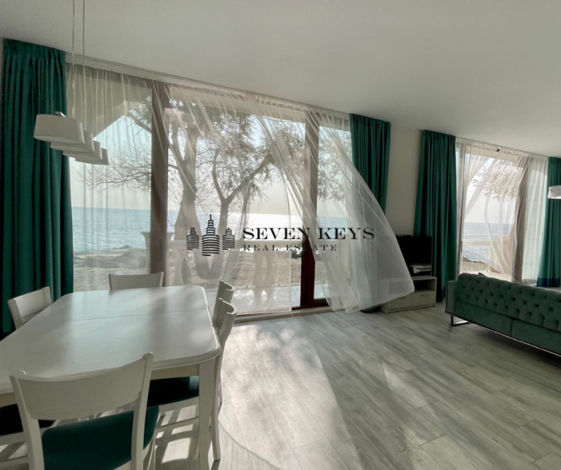 Продава МНОГОСТАЕН в град Варна, к.к. Чайка - 291 кв.м / 495 000 € » 968 135.85 лв., СЕДЕМ КЛЮЧА НЕДВИЖИМИ ИМОТИ