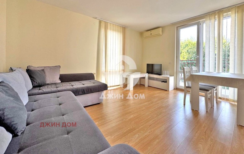 Продава  2-стаен област Бургас , гр. Свети Влас , 70 кв.м | 81348983