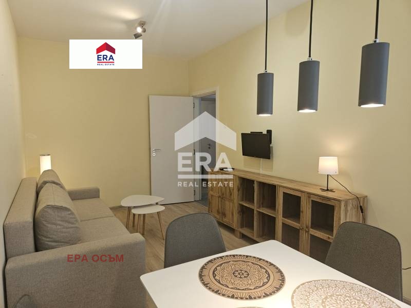 Продава 2-СТАЕН, гр. Ловеч, Широк център