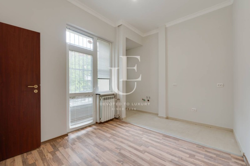 In vendita  2 camere da letto Sofia , Tsentar , 108 mq | 64774345 - Immagine [6]