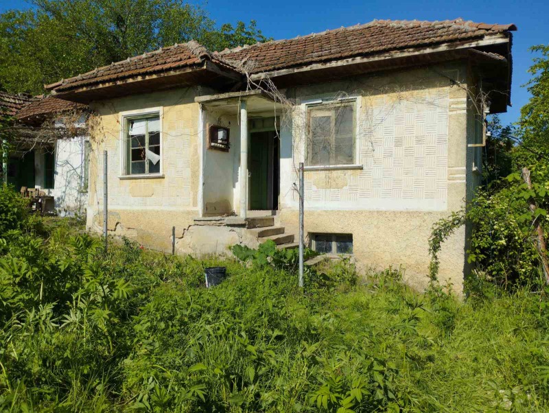 Продава КЪЩА, с. Горско Косово, област Велико Търново