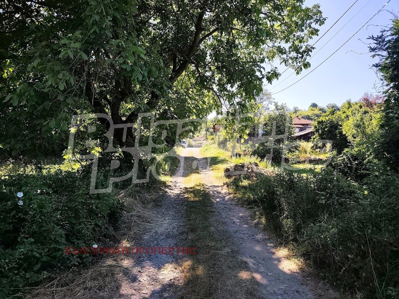 Продава ПАРЦЕЛ, гр. Априлци, област Ловеч, снимка 2 - Парцели - 53428509