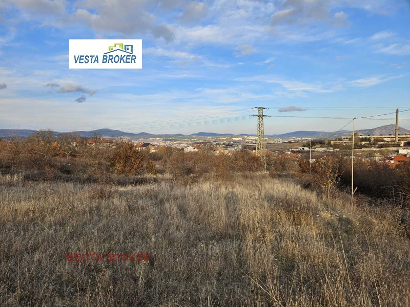 Продава ПАРЦЕЛ в област Кърджали, с. Айрово - 1608 кв.м / 63 911.49 € » 125 000 лв., ВЕСТА БРОКЕР