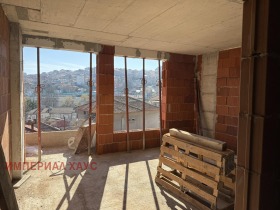 1 bedroom Mladezhki halm, Haskovo 1