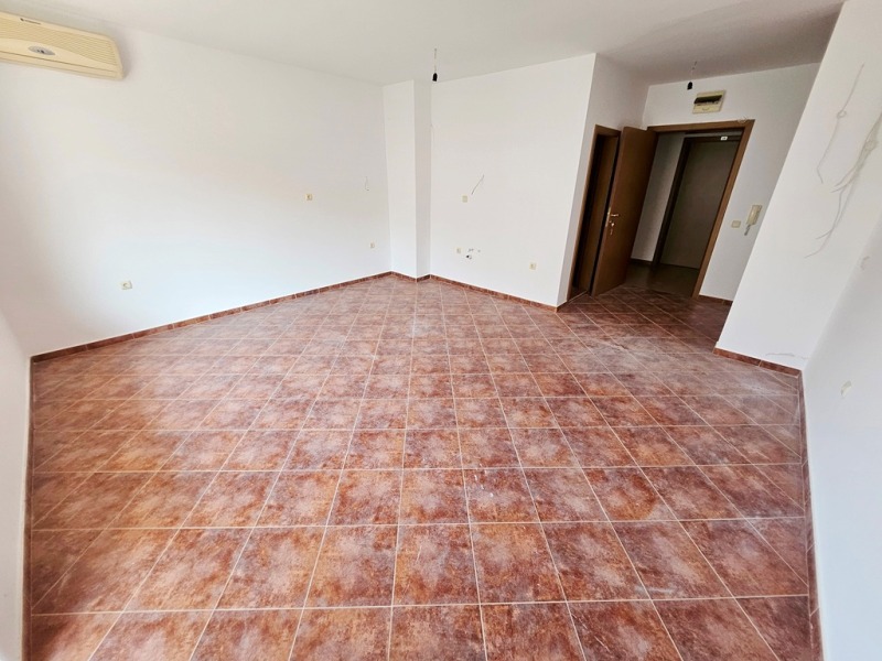 Продава 1-СТАЕН, с. Кошарица, област Бургас, снимка 3 - Апартаменти - 52284460