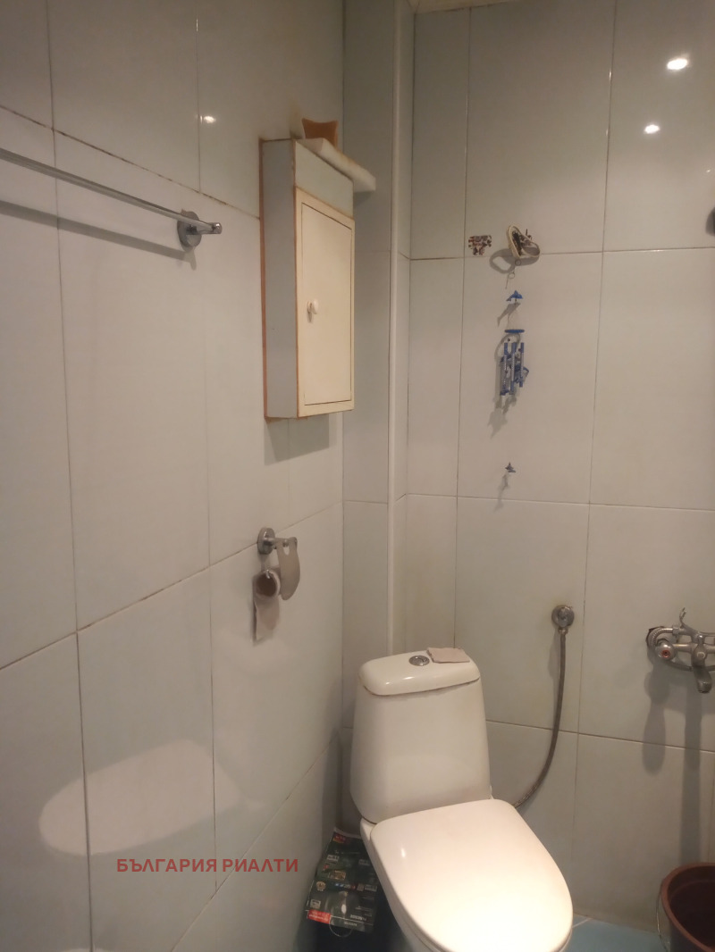 Продава  2-стаен град София , Център , 45 кв.м | 12767417 - изображение [11]