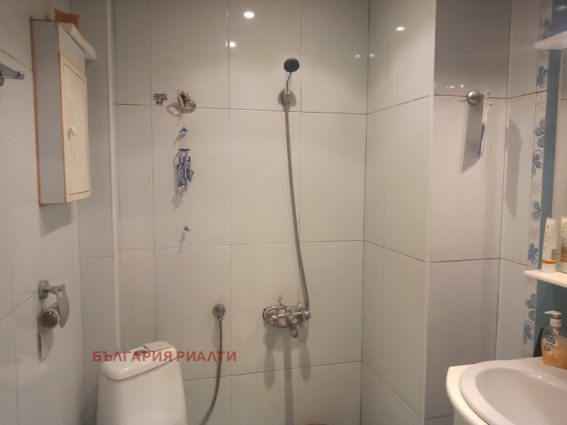Продава  2-стаен град София , Център , 45 кв.м | 12767417 - изображение [12]