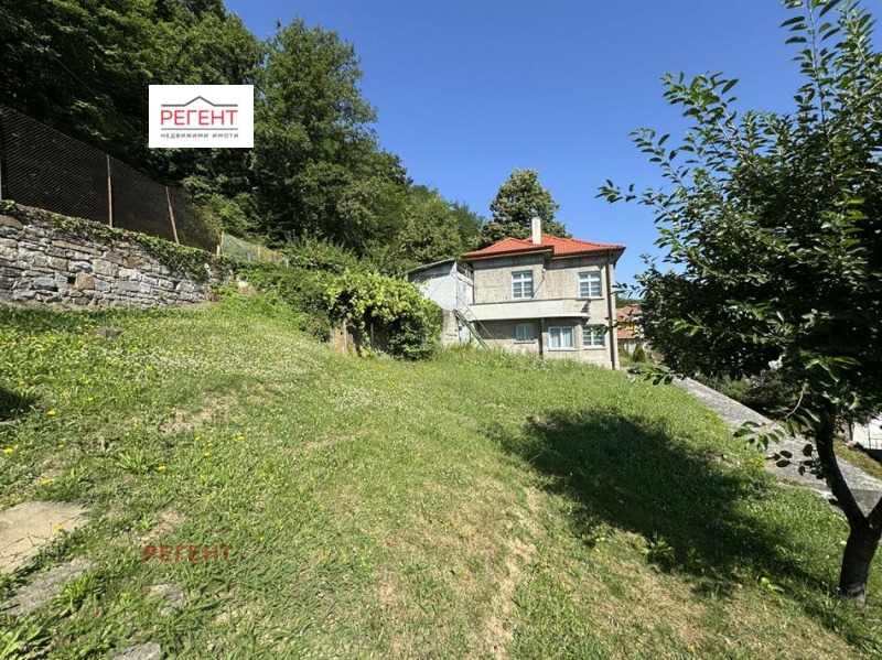 De vânzare  2 dormitoare Gabrovo , Țentâr , 98 mp | 84665000 - imagine [3]