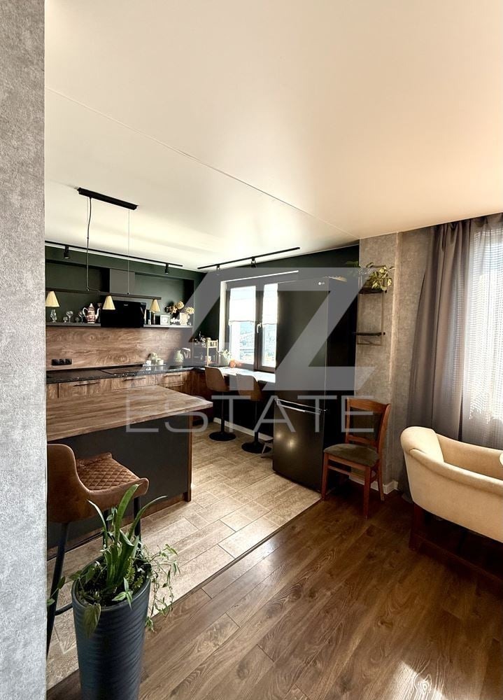 Продава 3-СТАЕН, гр. Варна, Бизнес хотел, снимка 4 - Апартаменти - 55204023