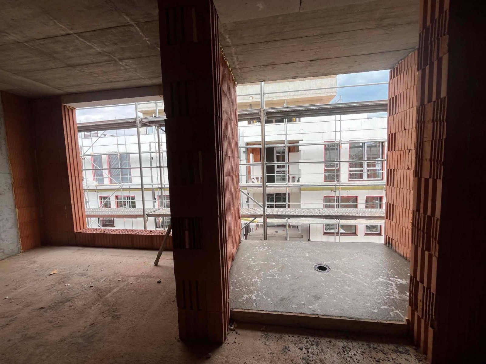 Продава МНОГОСТАЕН, гр. София, Горубляне, снимка 6 - Апартаменти - 56096109