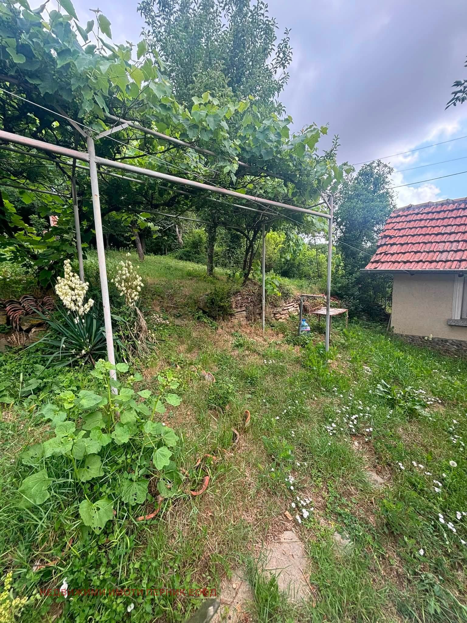 Продава КЪЩА, с. Борнарево, област Перник, снимка 6 - Къщи - 55145533