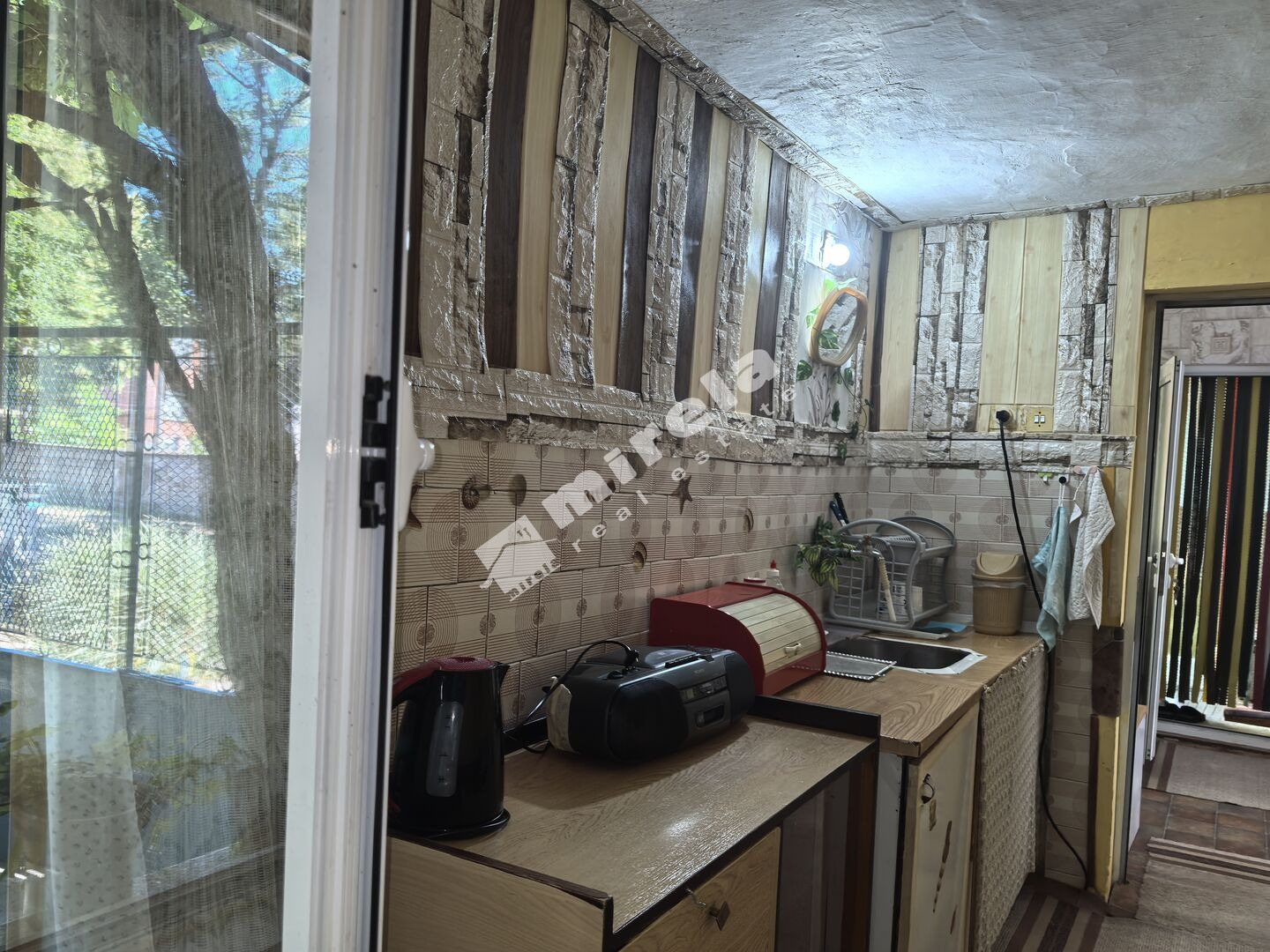 Продава КЪЩА, гр. Ямбол, Каргон, снимка 14 - Къщи - 55636629