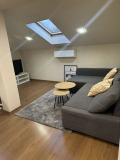 Продава ЕТАЖ ОТ КЪЩА, гр. Плевен, Широк център, снимка 3