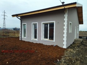 Haus Boschurishte, region Sofia 1