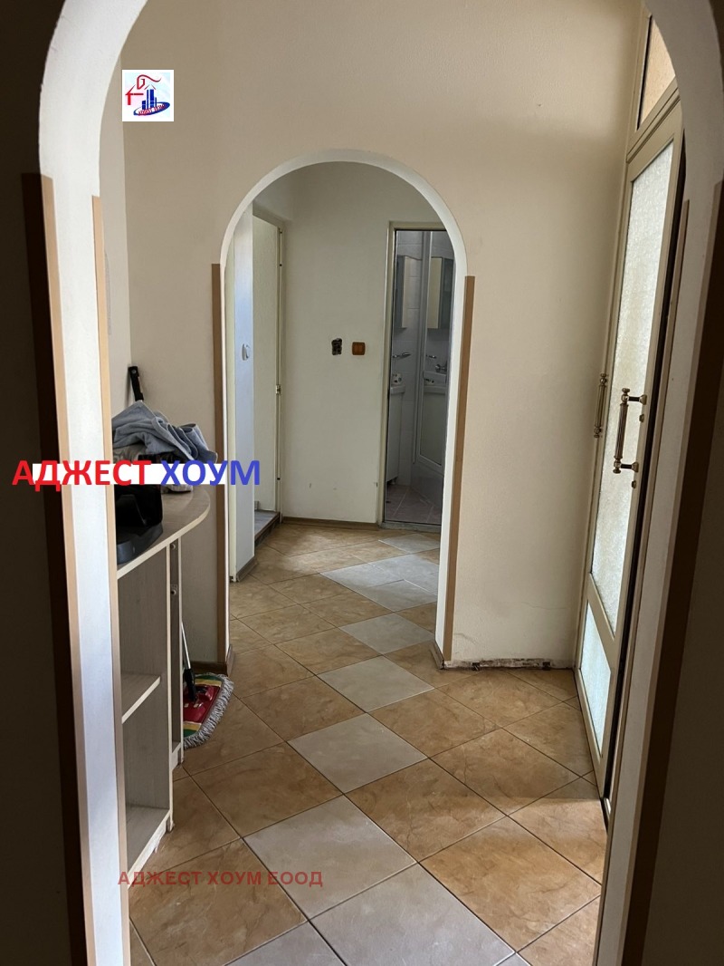 De vânzare  2 dormitoare Șumen , Țentâr , 89 mp | 37127853 - imagine [7]