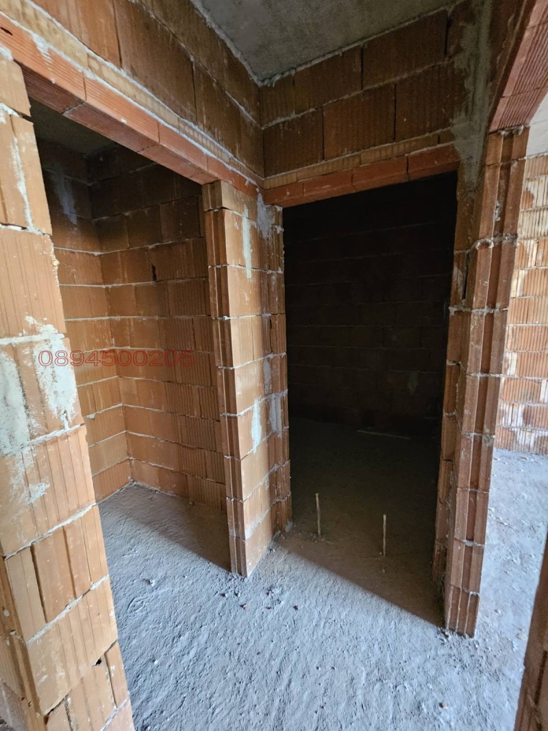 Продава  3-стаен град София , Левски В , 109 кв.м | 45792687 - изображение [13]