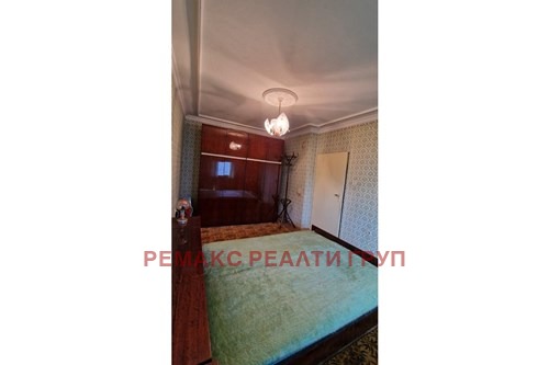 Продава 4-СТАЕН, гр. Търговище, Вароша, снимка 4 - Апартаменти - 55300074