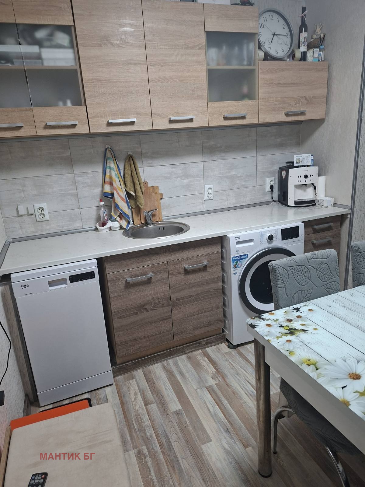 Продава 2-СТАЕН, гр. Стара Загора, Три чучура - център, снимка 2 - Апартаменти - 53590786