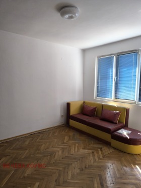 1 dormitorio Tsentar, Stara Zagora 1