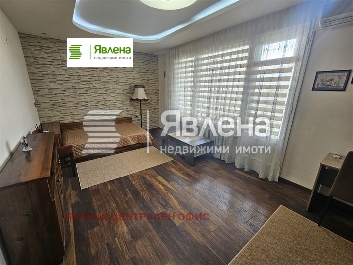 Продава 3-СТАЕН, гр. София, Хиподрума, снимка 2 - Апартаменти - 54755731