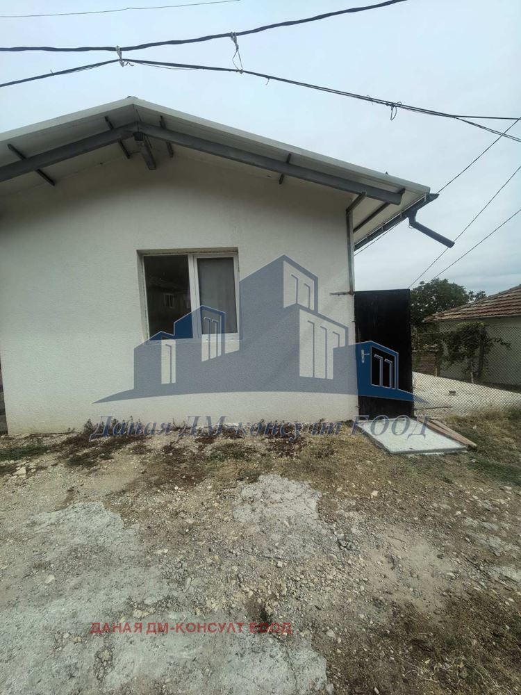 Продава КЪЩА, гр. Шумен, Куршун чешма, снимка 11 - Къщи - 56310667