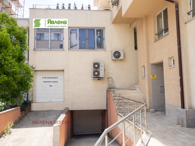 À venda  Comprar Sofia , Suhata reka , 681 m² | 32131090 - imagem [12]