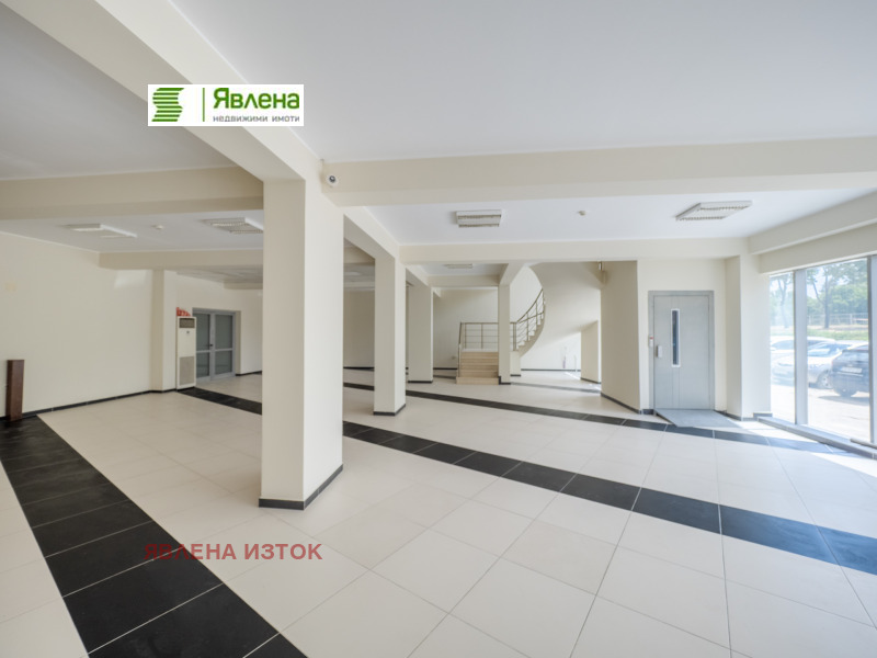 À venda  Comprar Sofia , Suhata reka , 681 m² | 32131090