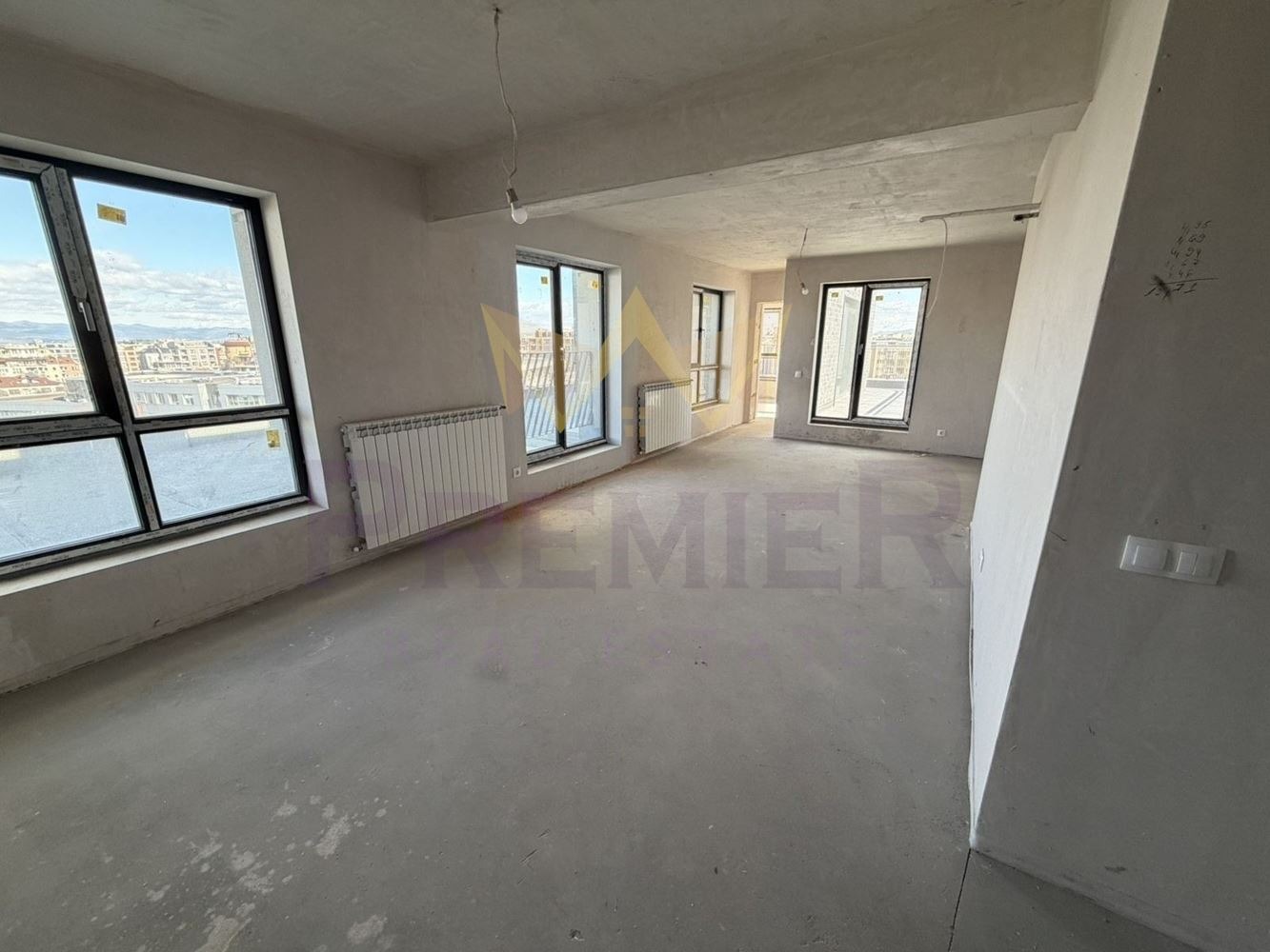 Продава 4-СТАЕН, гр. София, Люлин 6, снимка 2 - Апартаменти - 55008904