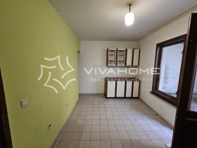 3 soverom Tsentar, Varna 8