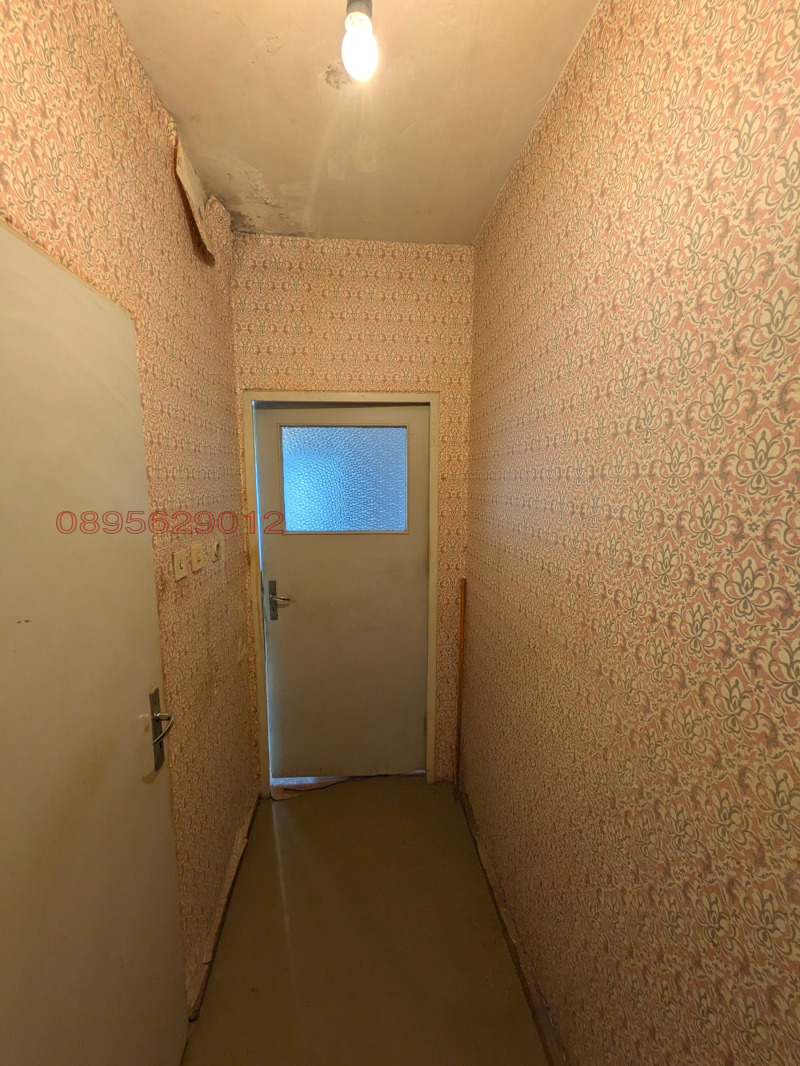 Продава 1-СТАЕН, гр. Перник, Изток, снимка 10 - Апартаменти - 52751808