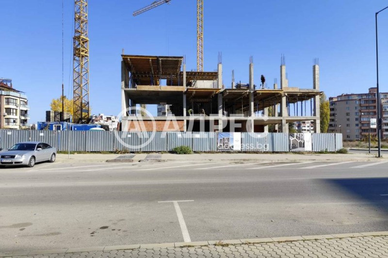 Na prodej  1 ložnice Sofia , Ovča kupel 2 , 62 m2 | 57726035 - obraz [2]