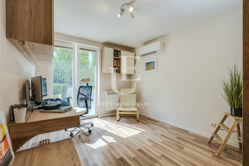 Te koop  3 slaapkamers Sofia , v.z.Kinotsentara , 245 m² | 81322337 - afbeelding [7]