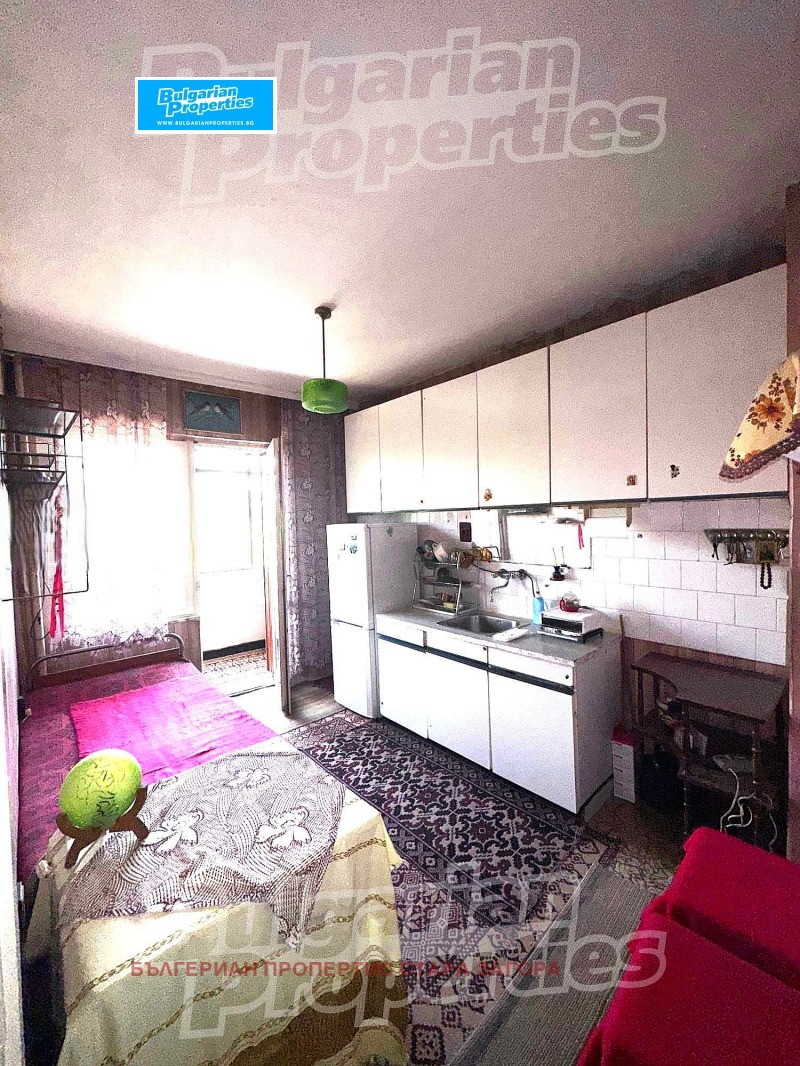 Eladó  3 hálószobás Stara Zagora , Centar , 84 négyzetméter | 30828349