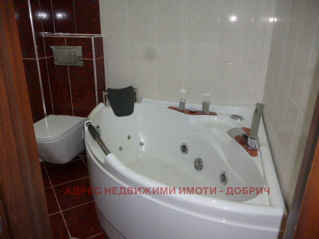 Продава ВИЛА, гр. Балчик, област Добрич, снимка 12 - Вили - 56456916