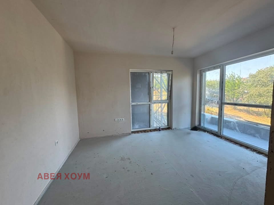 Продава 2-СТАЕН, гр. Варна, Изгрев, снимка 2 - Апартаменти - 55014987