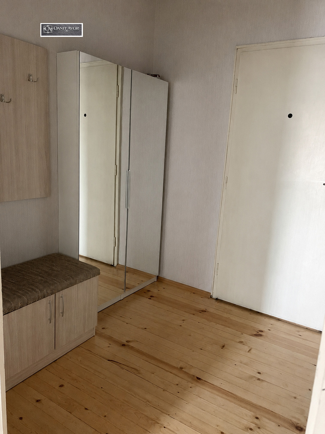 Продава КЪЩА, гр. София, Хаджи Димитър, снимка 2 - Къщи - 55900519