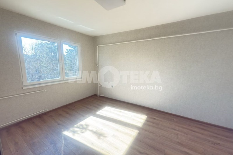 Na prodej  1 ložnice Sofia , Nadežda 4 , 61 m2 | 80130422 - obraz [2]