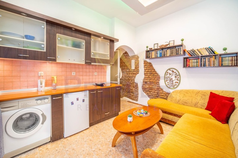 For Sale  1 bedroom Varna , Tsentar , 39 sq.m | 58303325 - image [2]